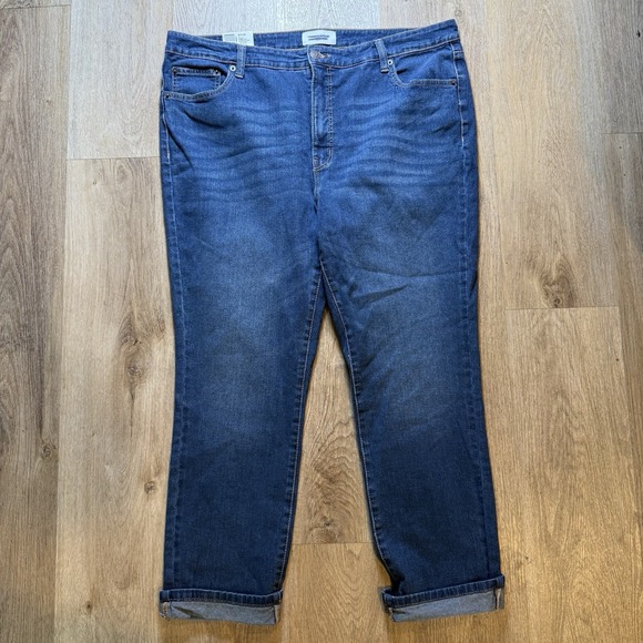 Crown & Ivy High-Rise Vintage Straight Medium Wash Straight Leg Jeans 16W - Picture 1 of 11